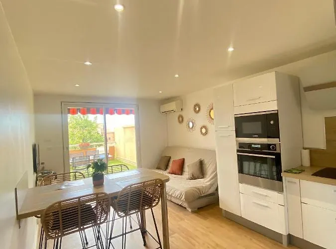 Superbe Appartement Avec Grande Terrasse