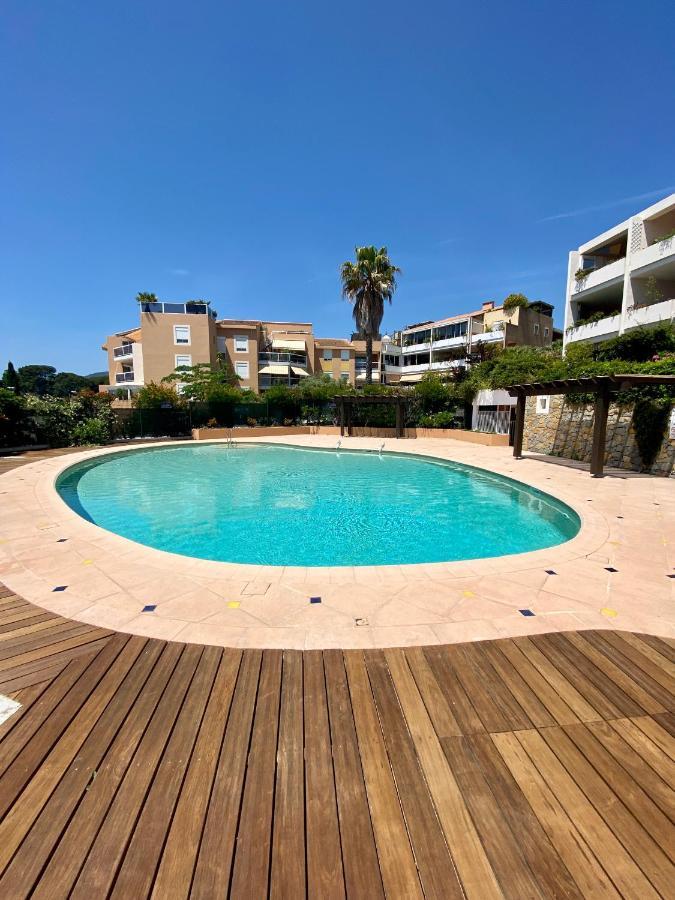 Superbe Avec Grande Terrasse * Carqueiranne